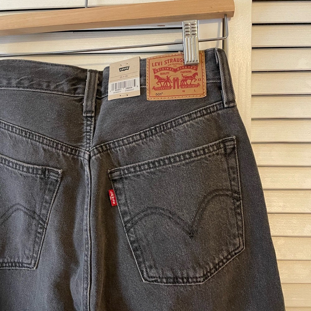 Levi's 501 Original Cropped Jeans Grey/Black 25x26 - Picture 4 of 7